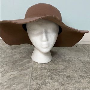 Floppy Beige/Tan Hat. NWOT, and a beautiful piece.